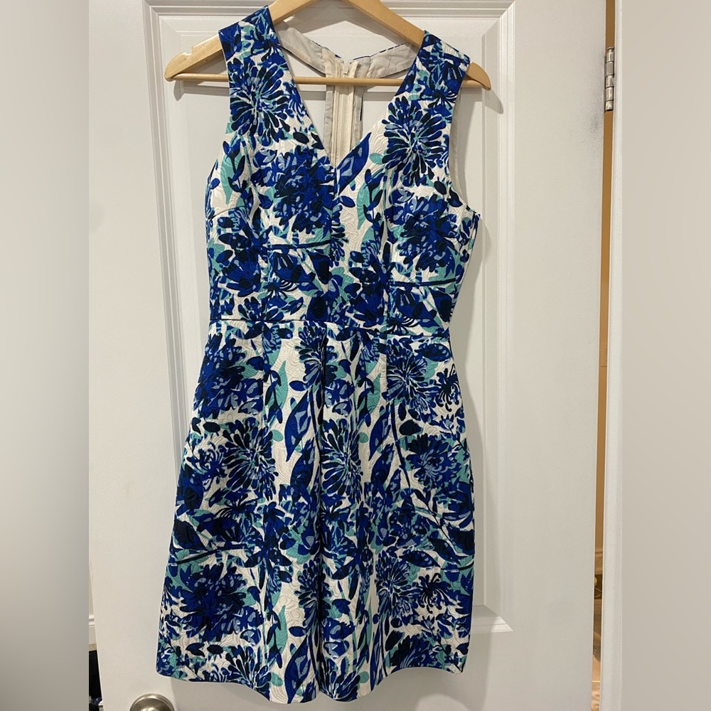 H&M brand new dress. Cute for a shower, brunch or summer day!